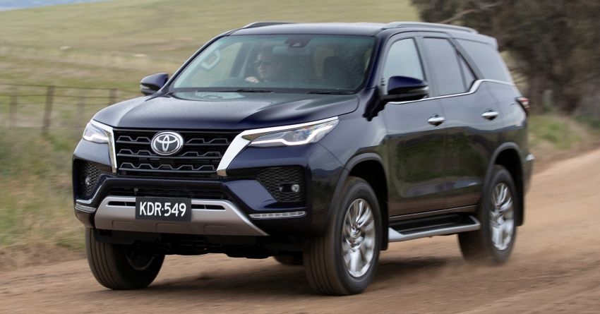 toyota ra mat phien ban nang cap cua hilux va fortuner hinh anh 2