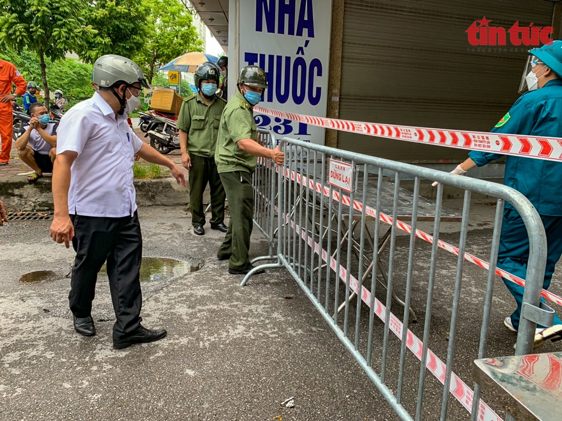 nhà xe khai báo không trung thực, phường giáp bát phải kiến nghị mở rộng vùng phong tỏa hình ảnh 3 nha xe khai bao khong trung thuc, phuong giap bat phai kien nghi mo rong vung phong toa hinh anh 3