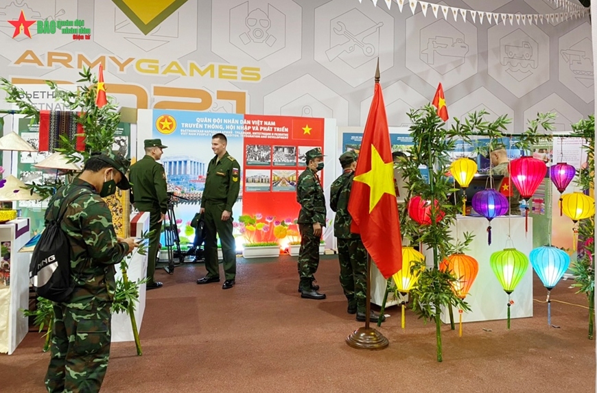 vietnamese pavilion at army games friendship house attracts many visitors picture 1