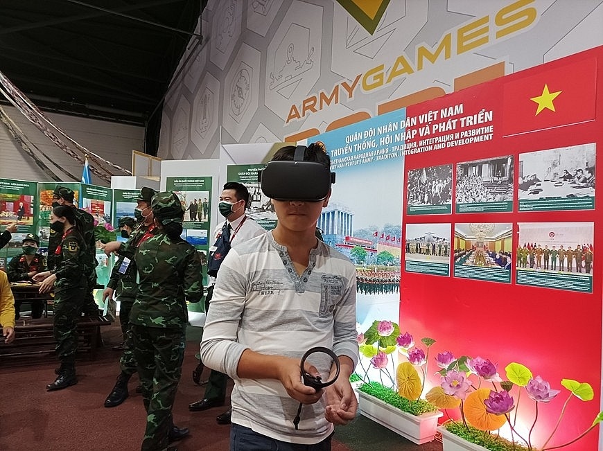 vietnamese pavilion at army games friendship house attracts many visitors picture 7
