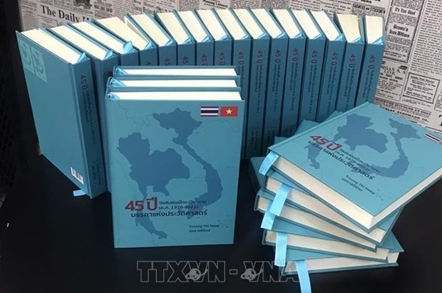 bilingual book highlighting vietnam-thailand ties debuts picture 1
