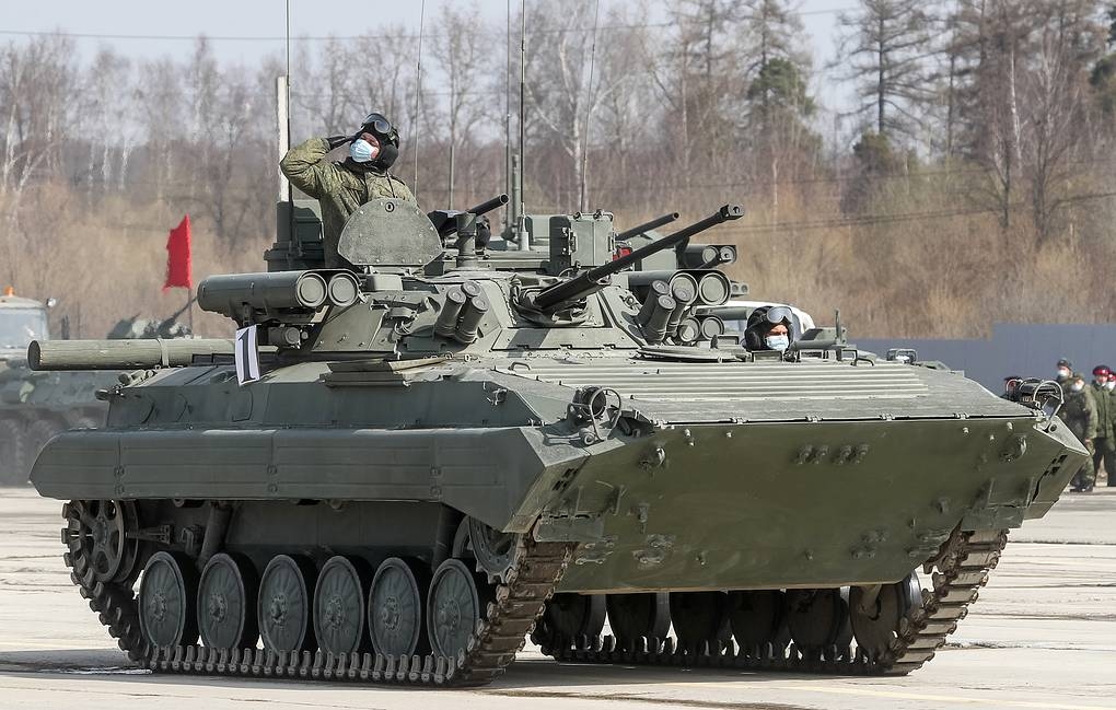 Nga điều động BMP-2M tới Tajikistan, chuẩn bị tập trận sát biên giới Afghanistan