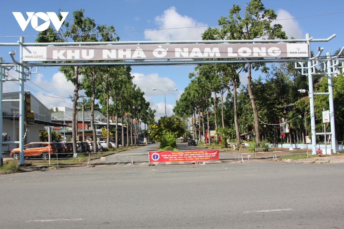 mekong delta city tightens covid-19 prevention measures picture 9