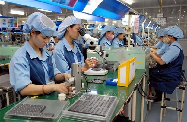 foreign investment poured in vietnam despite covid-19 picture 1