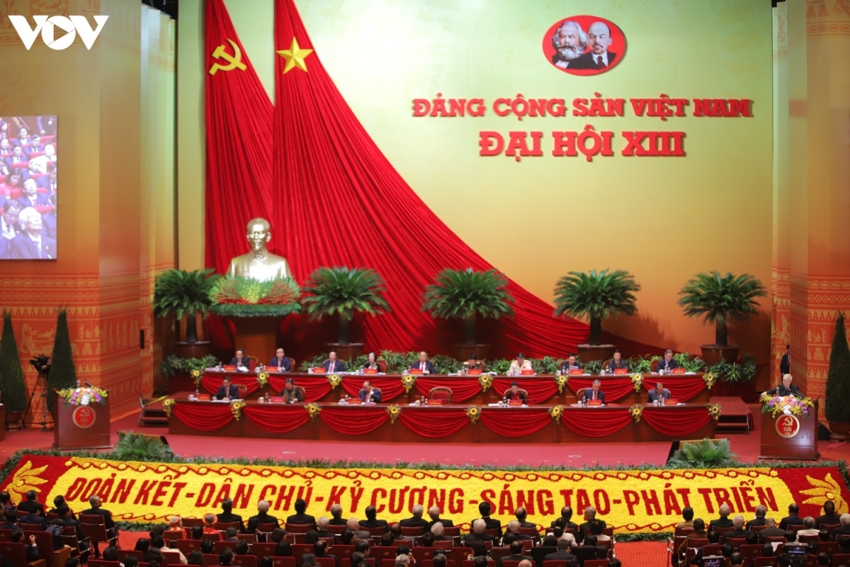 communist party of britain member praises vn s innovative path in socialist construction picture 1