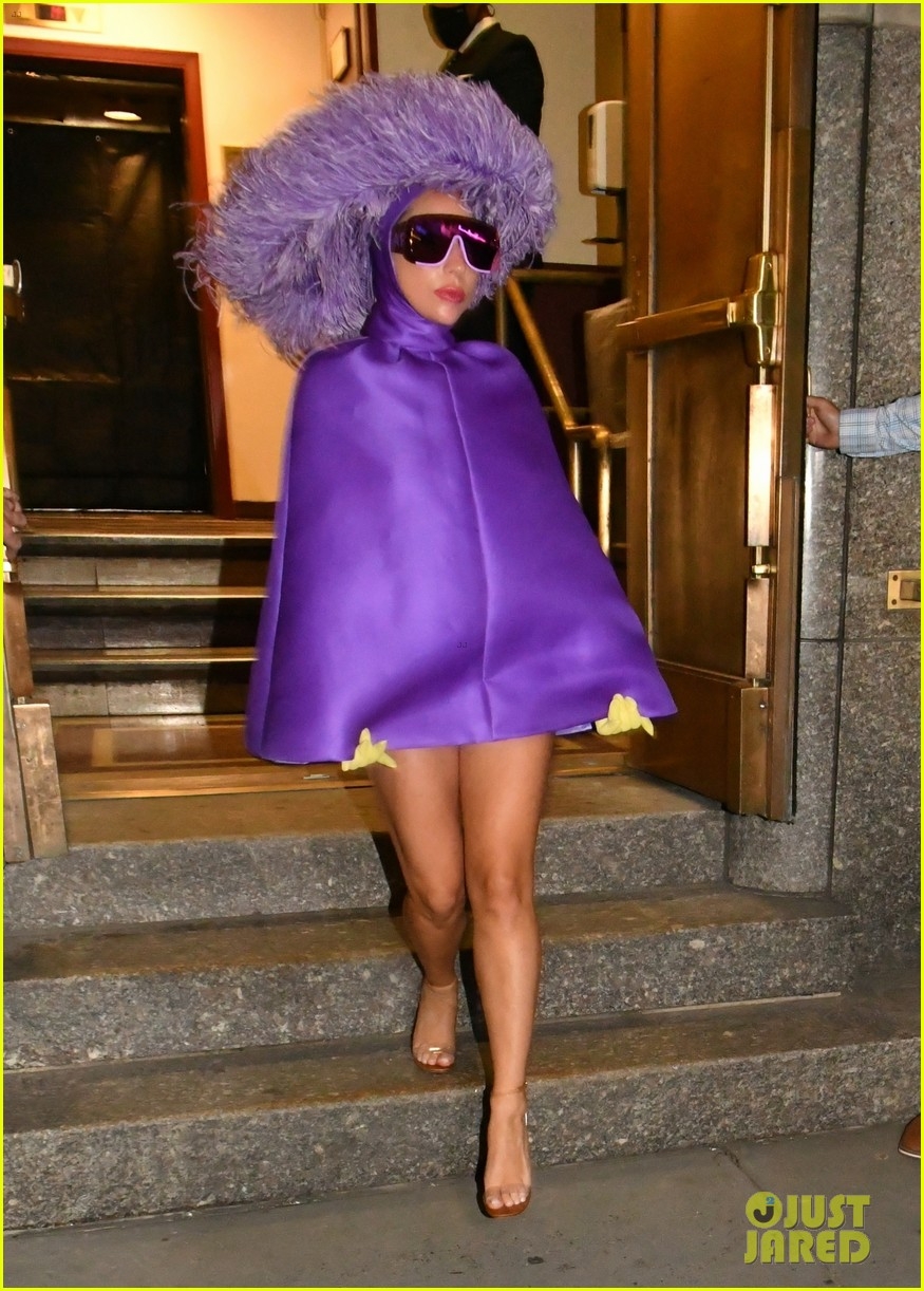 lady gaga dien do hieu doc la den nha hat o new york hinh anh 3