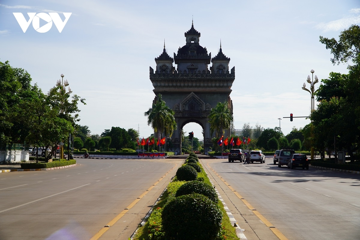 vientiane well prepared for vietnamese president s visit picture 4