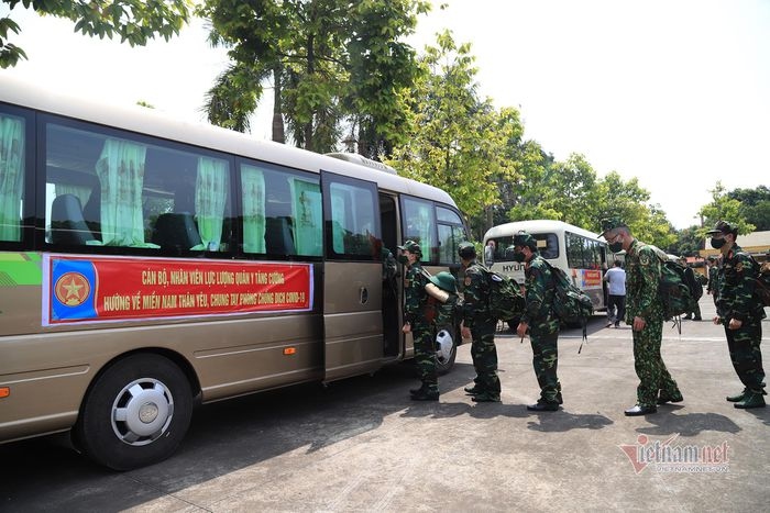 military doctors join frontline forces in covid-19 fight in the south picture 7