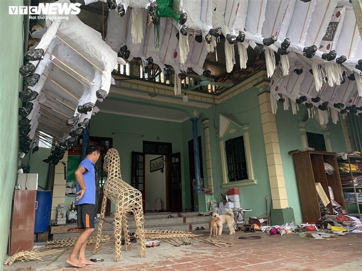 giua mua vu lan, thu phu vang ma o ha noi im lim, heo hon vi that thu nang hinh anh 11