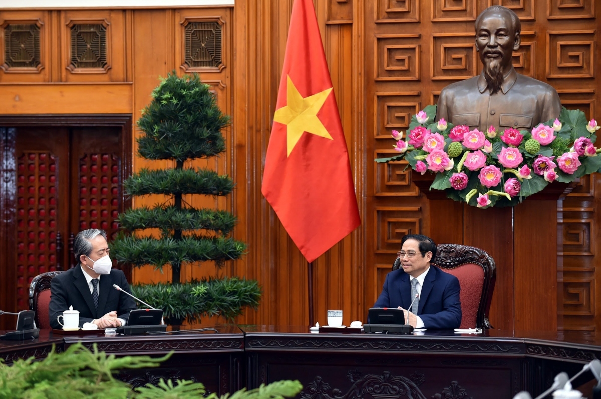 prime minister receives chinese ambassador picture 1