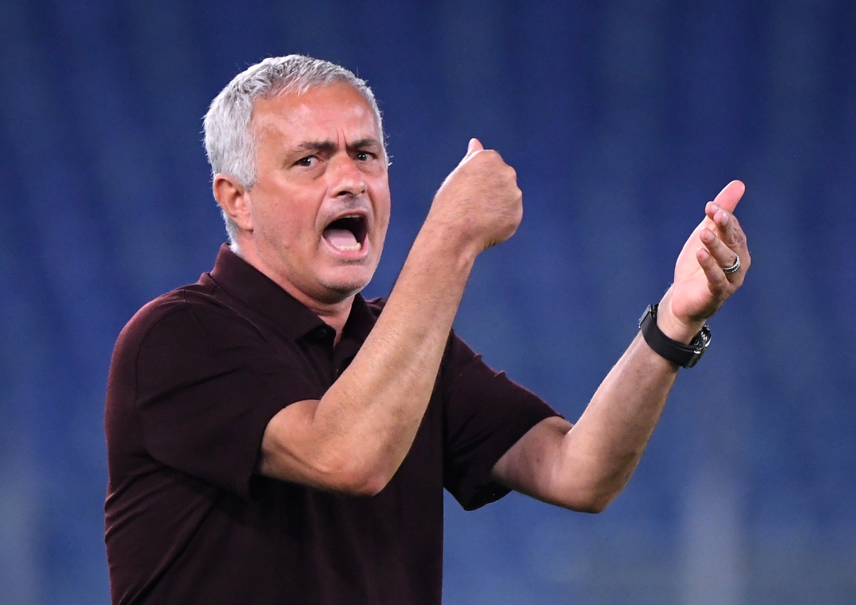hlv mourinho ăn mừng cuồng nhiệt trong trận thứ 1000 cầm quân hình ảnh 6 hlv mourinho an mung cuong nhiet trong tran thu 1000 cam quan hinh anh 6