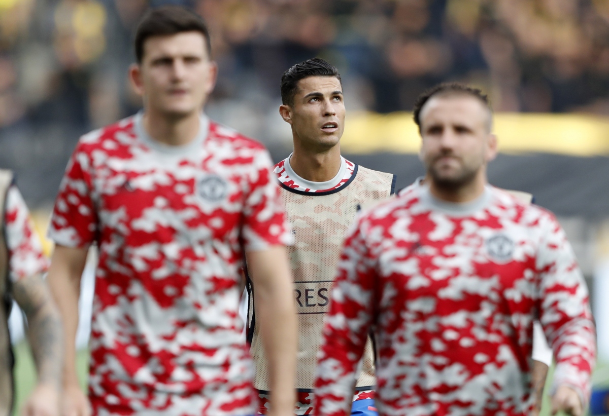 ronaldo lap sieu ky luc, 10 nguoi cua mu van thua nguoc 1-2 tren san young boys hinh anh 2