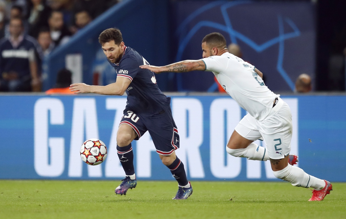 Messi vẫn chưa thể hiện được nhiều từ đầu trận. (Ảnh: Reuters)
