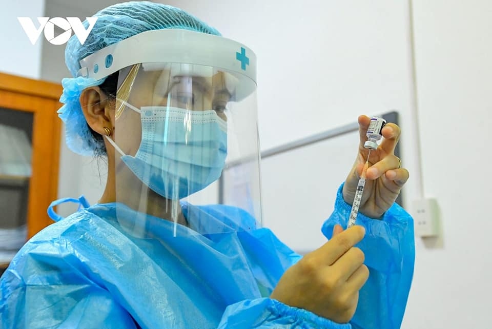 TP Hà Nội đã triển khai tiêm được 6.874.152 liều vaccine COVID-19.