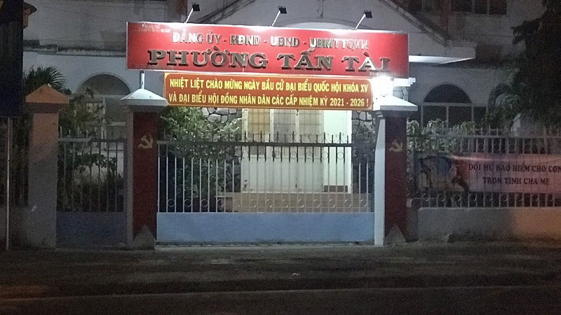 Trụ sở UBND phường Tấn Tài.