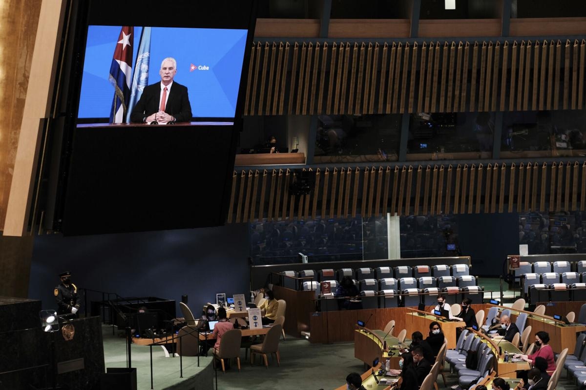 Chủ tịch Cuba Miguel Díaz-Canel trong đoạn video gửi tới kỳ họp Đại hội đồng Liên Hợp Quốc khóa 76. (Ảnh: AP)