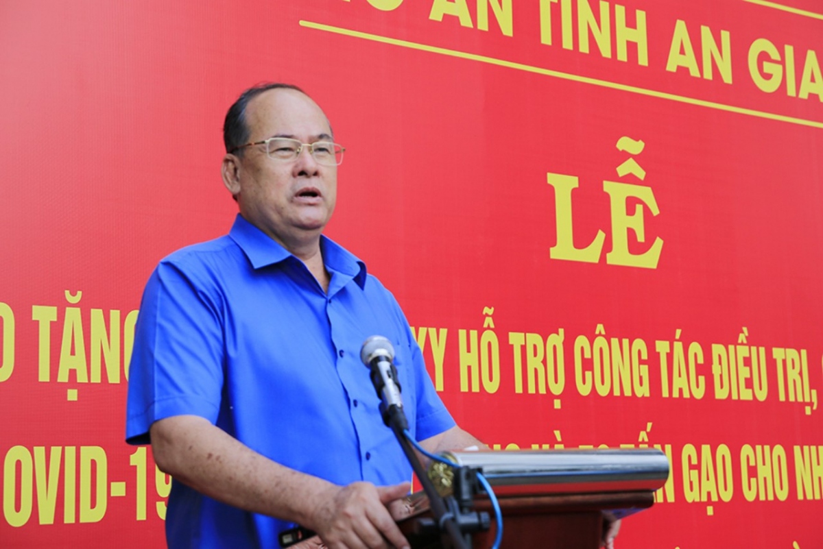 công an an giang thực hiện lời hứa dập dịch tại an phú và phú tân hình ảnh 6 cong an an giang thuc hien loi hua dap dich tai an phu va phu tan hinh anh 6