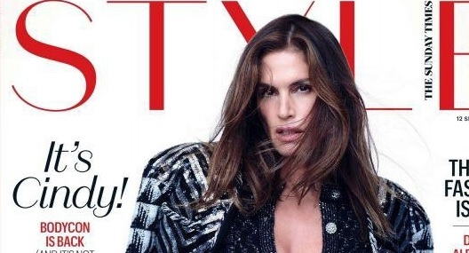 Cindy Crawford nóng bỏng trên trang bìa tạp chí