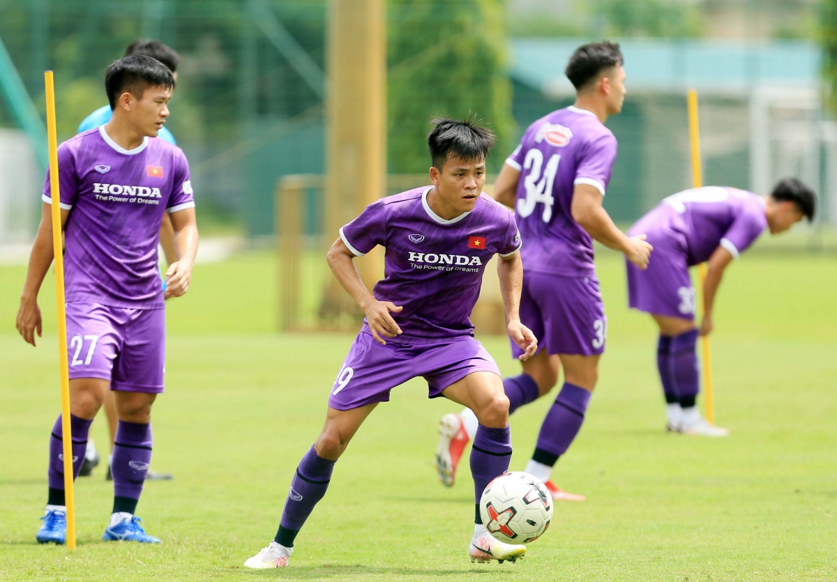 U22 Việt Nam tập luyện để chuẩn bị cho vòng loại U23 châu Á 2022 (Ảnh: VFF).