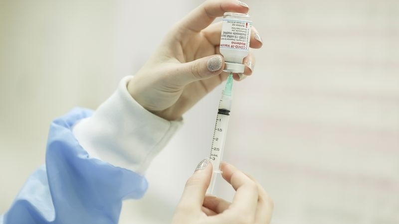 Australia đang chuẩn bị kế hoạch tiêm liều vaccine Covid-19 thứ 3 cho người dân. Ảnh: Sydney Morning Herald.