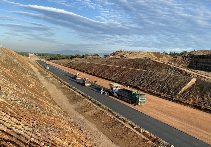 Cao tốc Bắc-Nam: Thay ngay nhà thầu năng lực kém để đảm bảo tiến độ