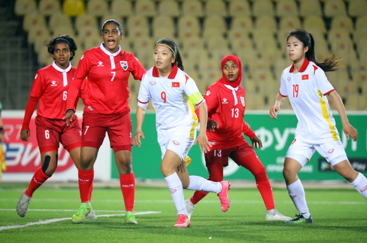 thang dam tajikistan 7-0, Dt nu viet nam gianh quyen du vck asian cup nu 2022 hinh anh 7