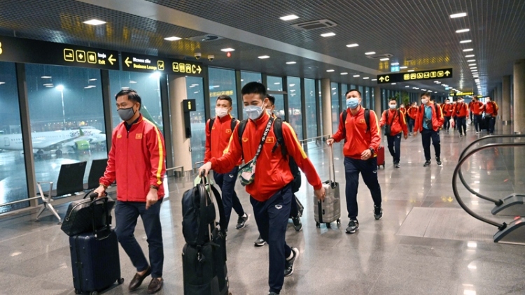 futsal players arrive in lithuania for world cup 2021 finals picture 1