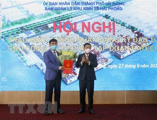 hai phong grants investment certificate to terminal construction project picture 1