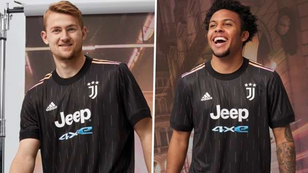 can canh mau ao dau cua cac ong lon chau Au mua giai 2021 2022 hinh anh 14