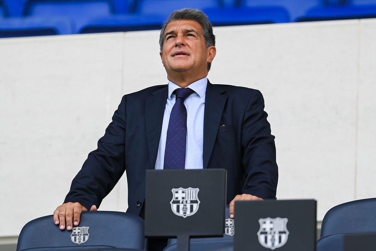 Chủ tịch Laporta kêu gọi CĐV Barca kiên nhẫn. (Ảnh: FCB). 