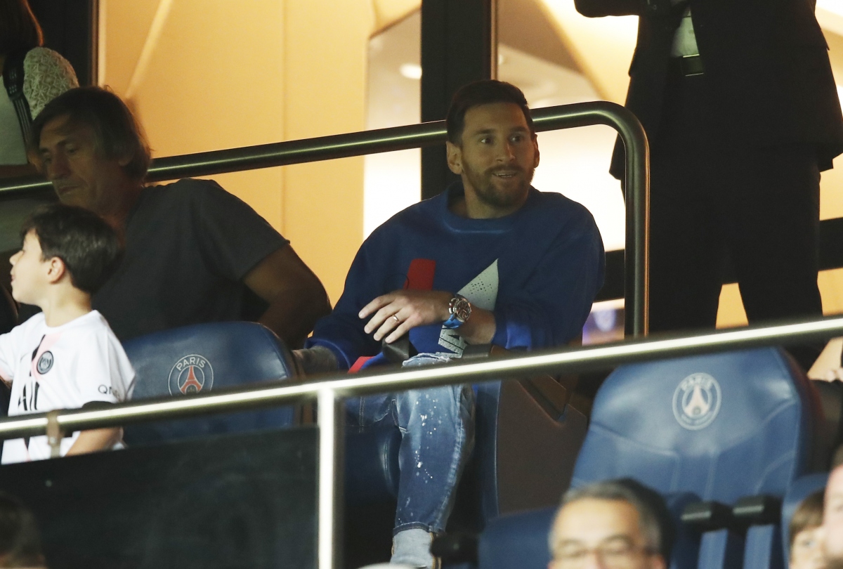 Messi và Ramos ngồi nhìn PSG nối dài mạch trận toàn thắng ở Ligue 1 - Ảnh 1.