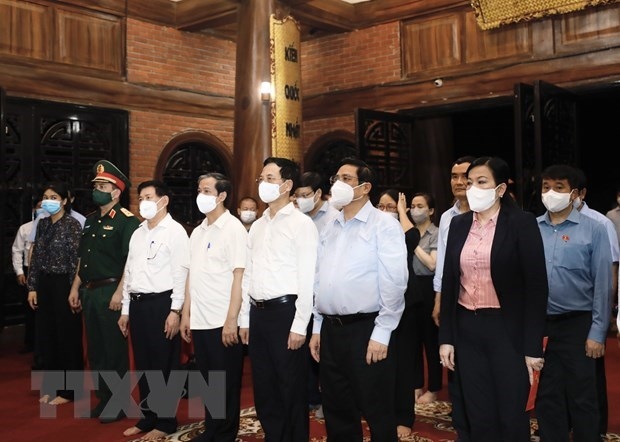 prime minister pays working trip to thai nguyen picture 1