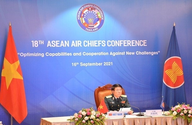 vietnam attends 18th asean air chiefs conference picture 1