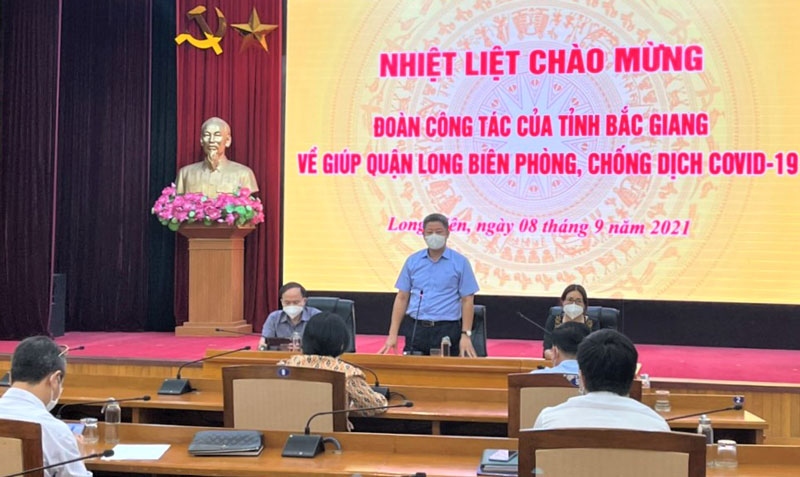 bac ninh cu hon 200 can bo, y, bac sy ho tro ha noi phong, chong dich covid-19 hinh anh 2