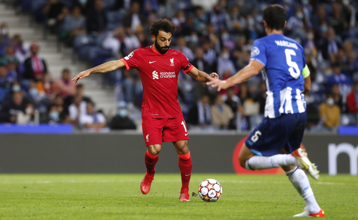 salah lap cu dup, liverpool dai thang porto hinh anh 1