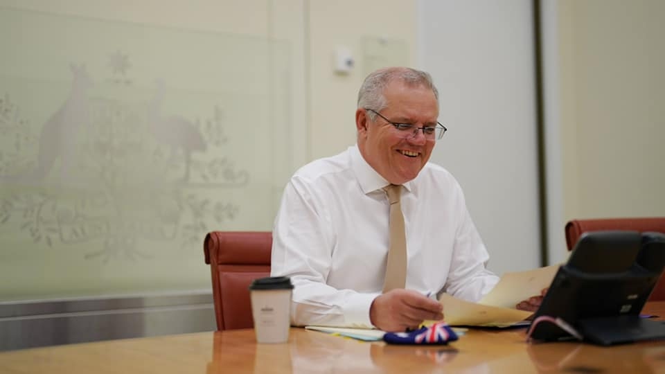 Thủ tướng Australia Scott Morrison điện đàm với Tổng thống Mỹ Joe Biden. Nguồn: Facebook.