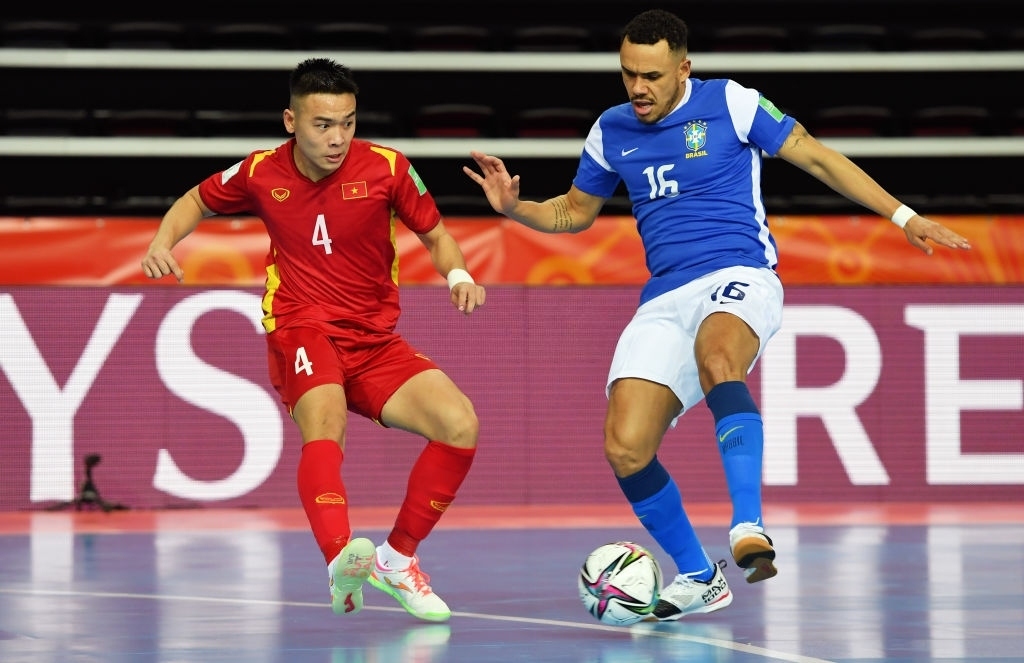 ghi ban vao luoi brazil, Dt futsal viet nam van thua dam ngay ra quan futsal world cup hinh anh 14