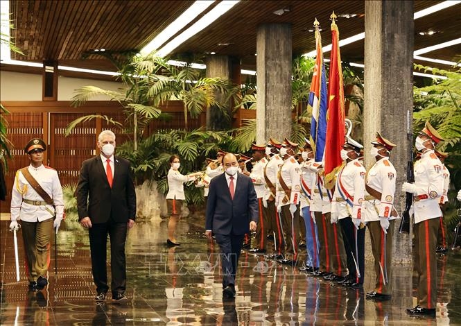 official welcoming ceremony for president phuc held in havana picture 1