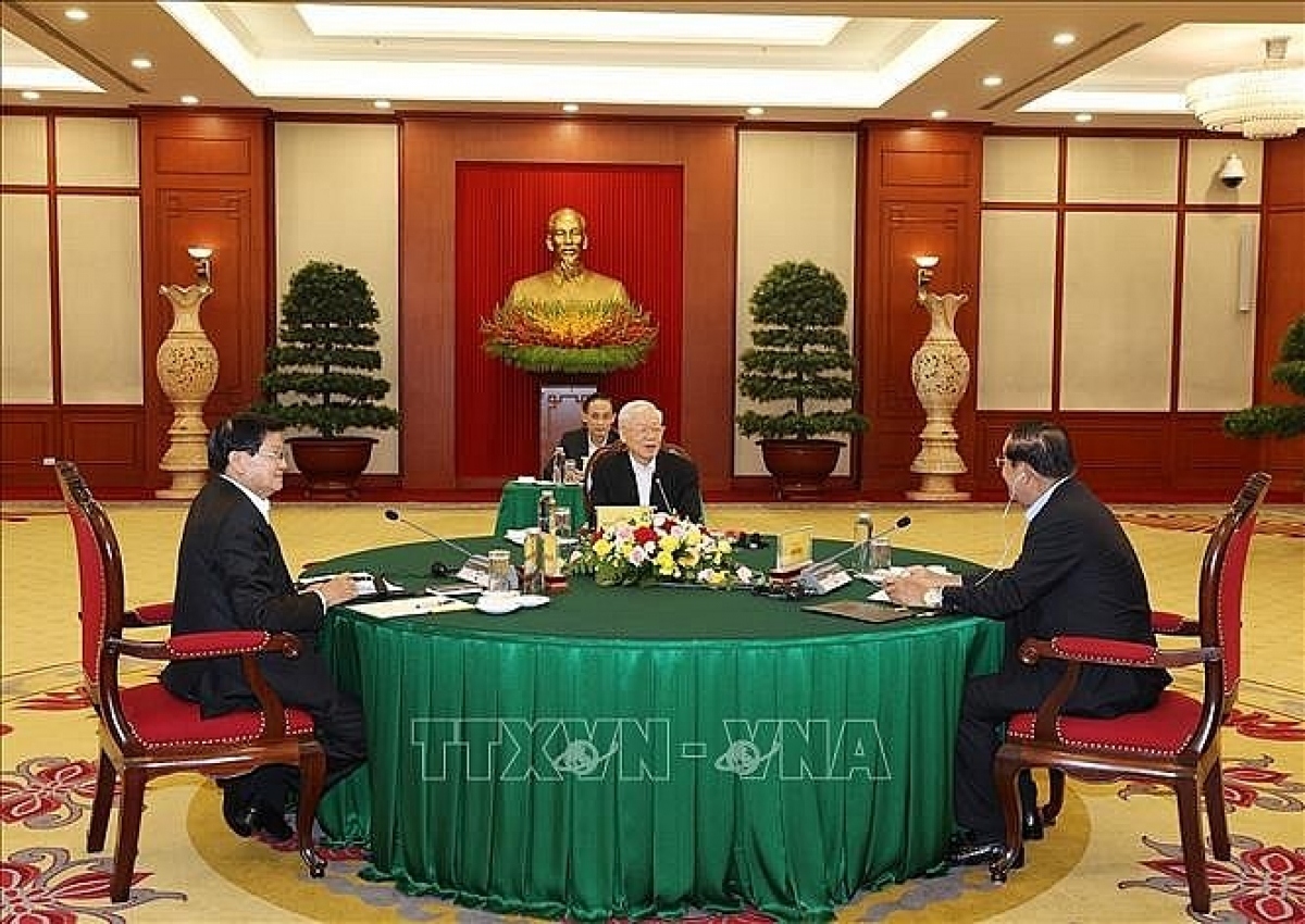 Top leaders of Vietnam, Laos and Cambodia meet in Hanoi. (Photo: VNA)