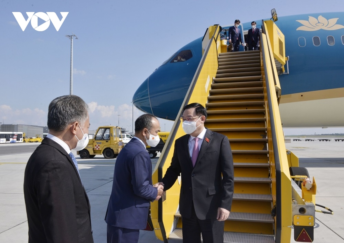 na chairman hue arrives in austria for working trip to eu picture 1