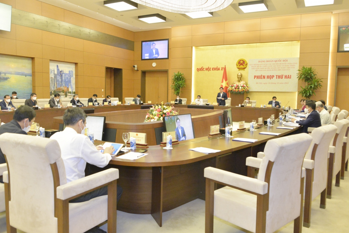 Toàn cảnh phiên họp