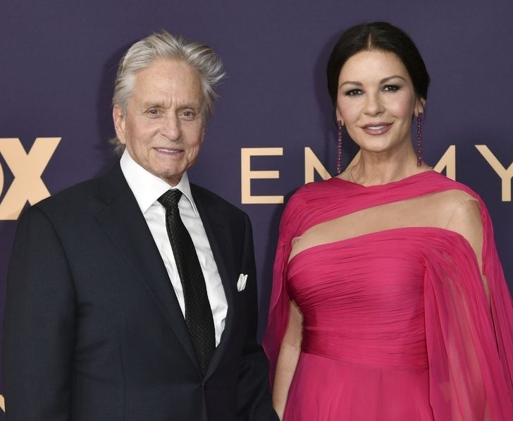 Tình yêu bất chấp tuổi tác của Catherine Zeta-Jones và Michael Douglas