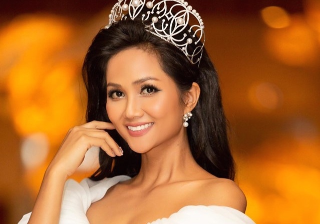 H’Hen Nie, Miss Universe Vietnam 2018 will take on the role of emcees for the event.
