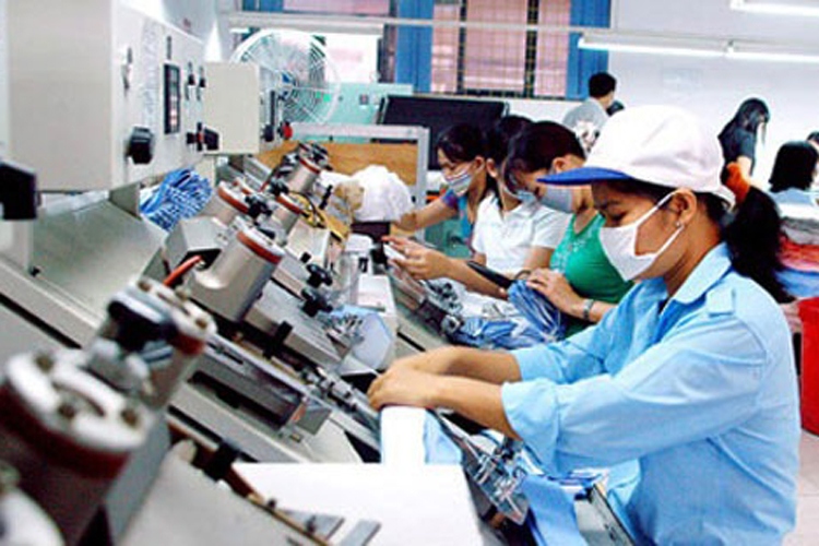 singapore becomes leading investor in vietnamese manufacturing sector picture 1