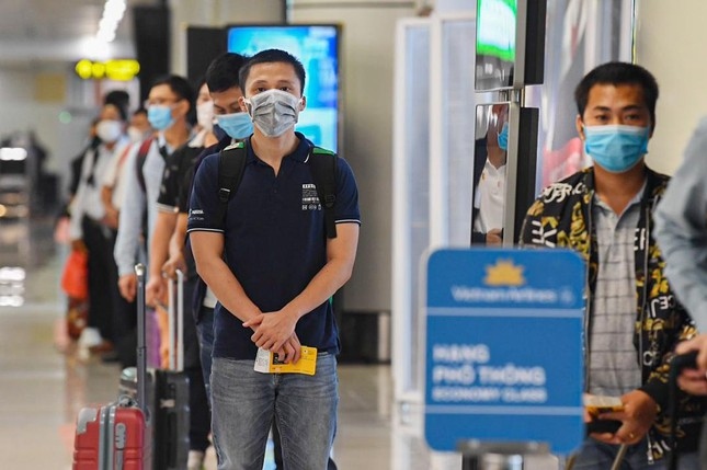 noi bai international airport on first day of reopening after easing covid-19 rules picture 3 noi bai international airport on first day of reopening after easing covid-19 rules picture 3
