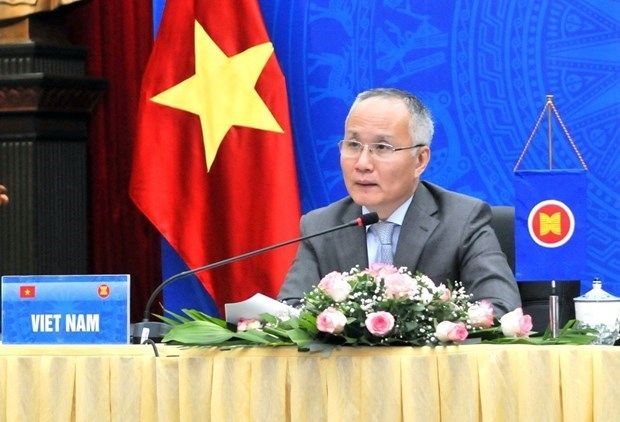 Deputy Minister of Industry and Trade Tran Quoc Khanh at the meeting. (Photo: VNA)