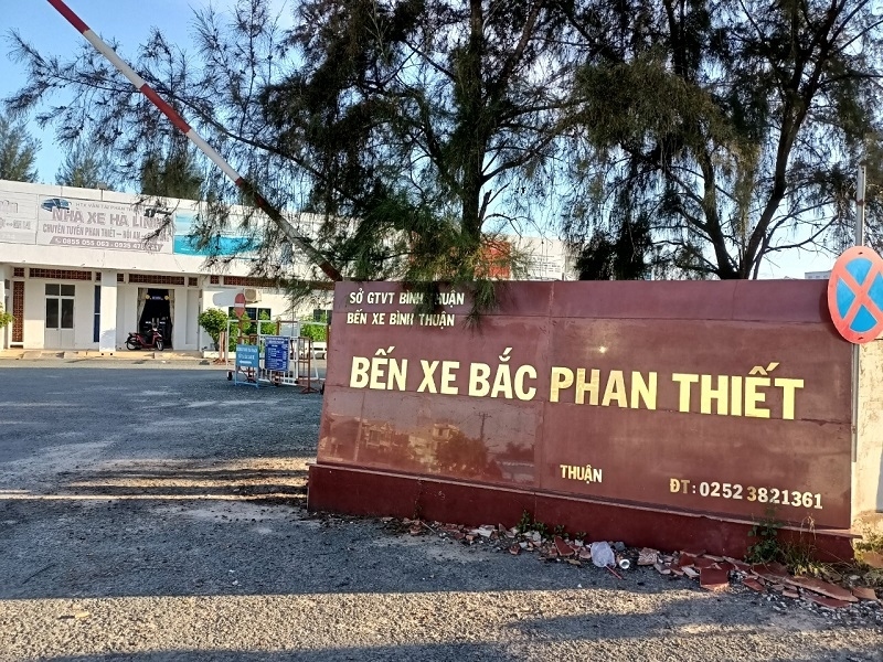 van tai hanh khach binh thuan nguoi dan e de, chu xe phap phong hinh anh 1