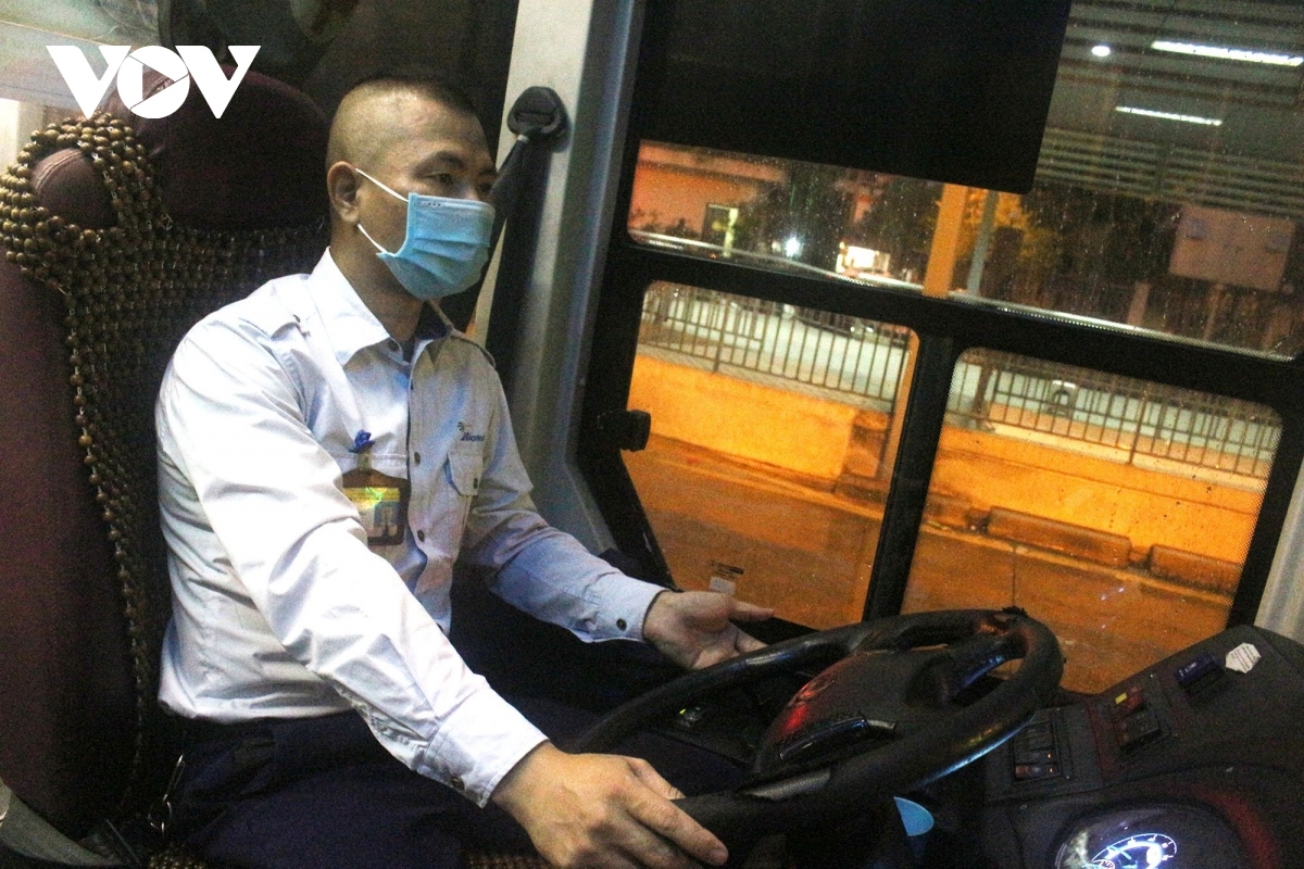 hanoi resumes bus, taxi services from october 14 picture 8