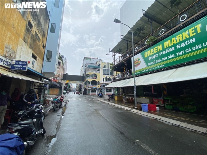 hotels, bars sell essential items to stay in business during pandemic period picture 5 hotels, bars sell essential items to stay in business during pandemic period picture 5