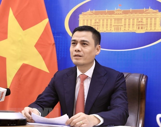 vietnam resolved to join efforts for peace, development in asia deputy fm picture 1